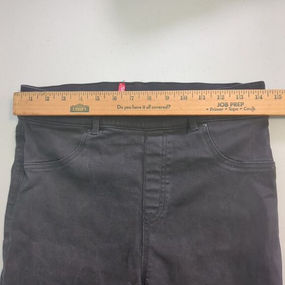 Spanx black distressed-wash frayed hem crop flare jeans medium - Picture 4 of 5